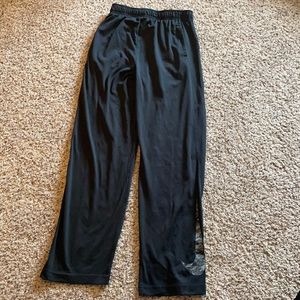 Boys Nike Dri-Fit athletic pants XL